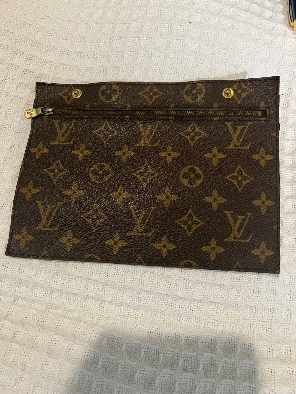 Louis Vuitton Monogram Canvas Men’s Toiletry Pouch in Brown and Gold